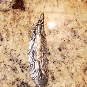 CUSTOM PENDANT FOR LAURA